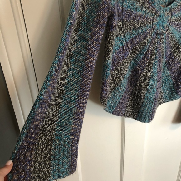 Free People knit crop sweater. Oversized. - Picture 2 of 8